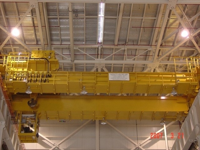 Eight Signs It’s Time to Replace Your Overhead Crane Equipment