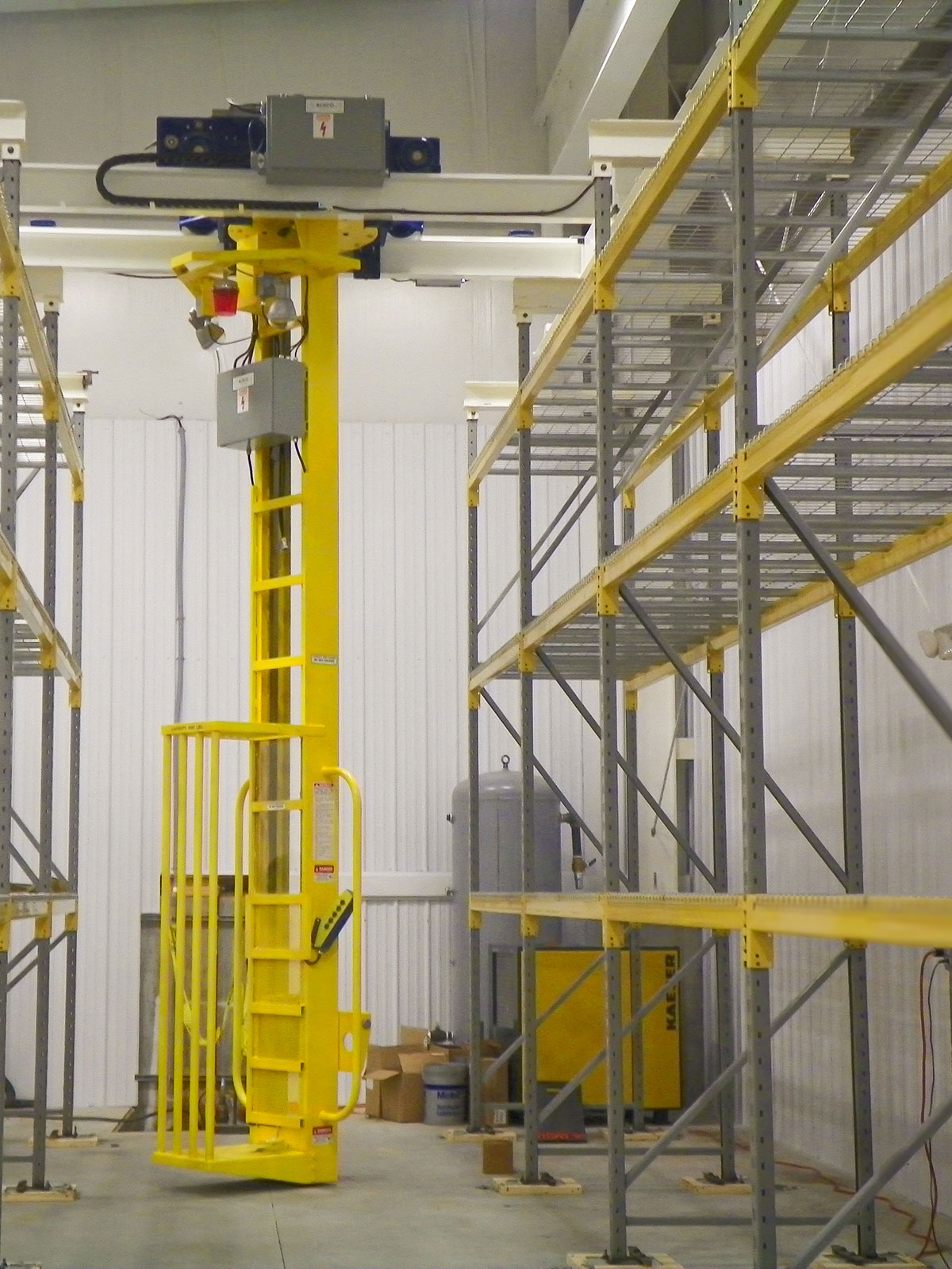 ACECO Stacker Crane