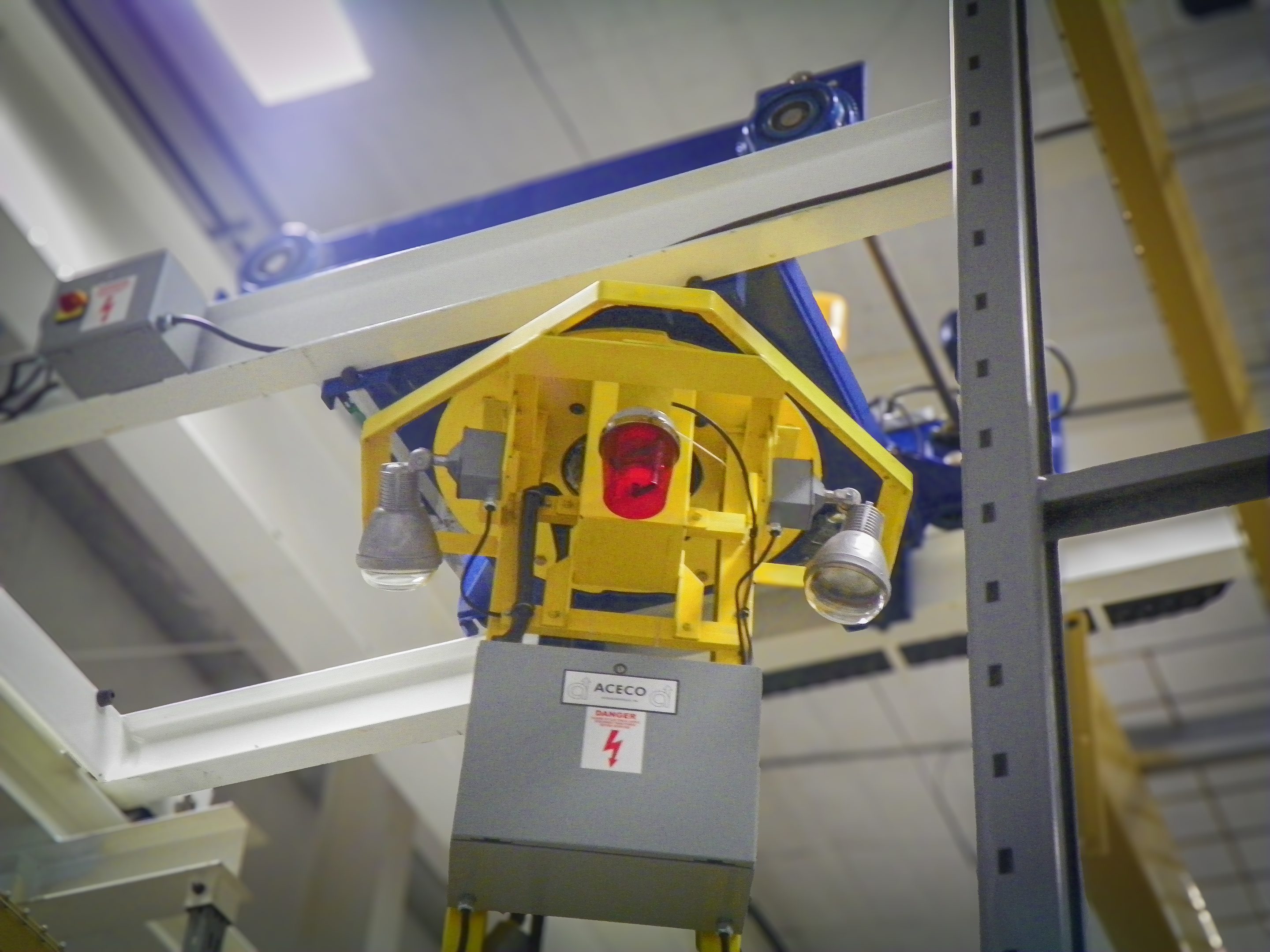 ACECO Stacker Crane