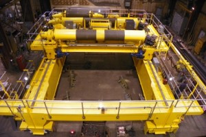 Top running double girder crane - factory functional testing.